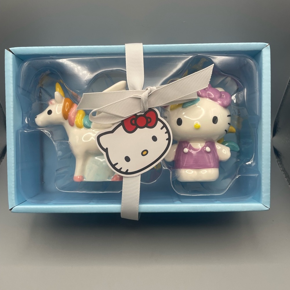 Blue Sky Clayworks X Sanrio HELLO KITTY UNICORN Salt & Pepper Shakers NIB